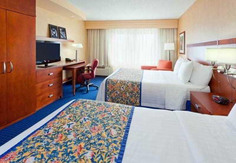 Courtyard Hartford Farmington Hotel Kamer foto